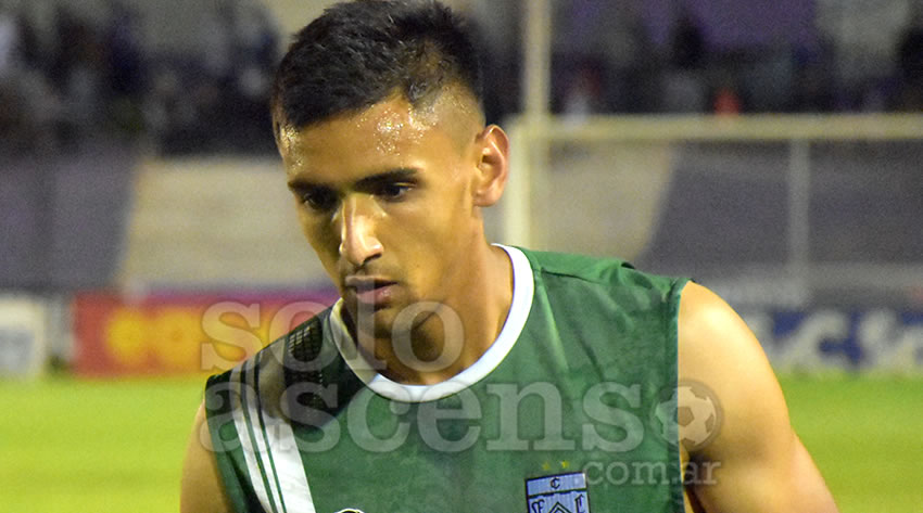 Ferro Carril Oeste anuncia contrato con Givova